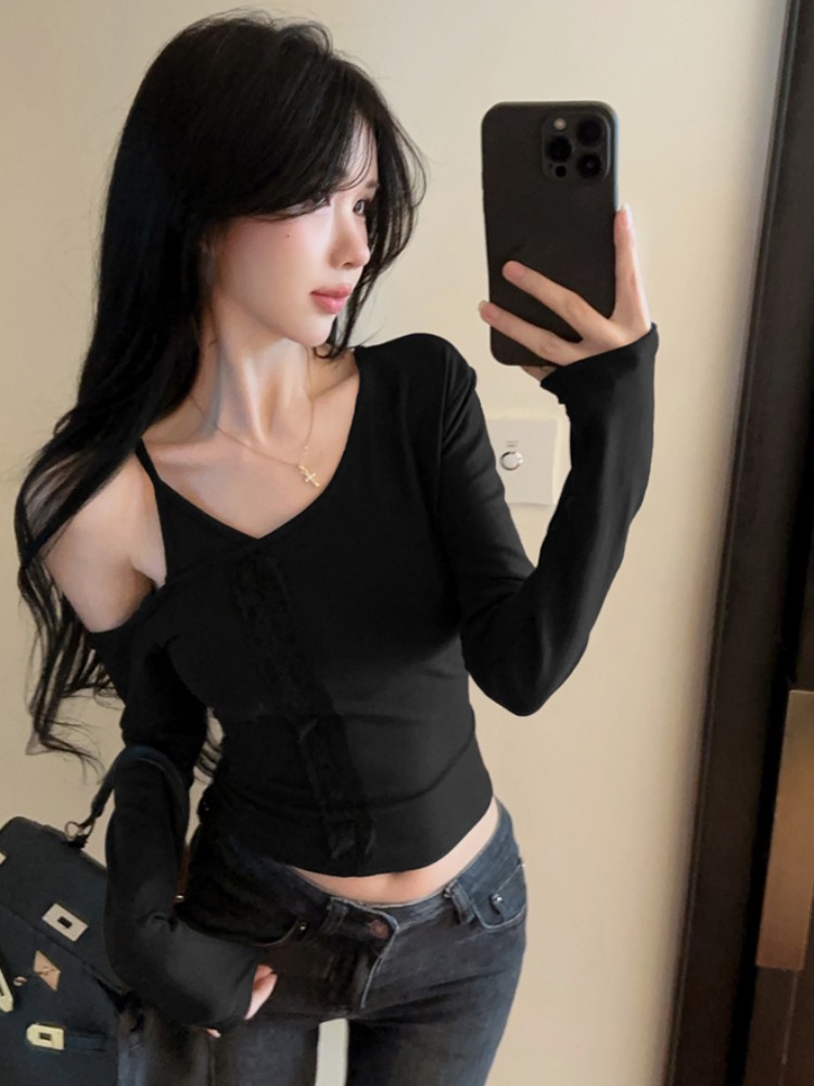 قميص داخلي نسائي من الدانتيل ب - مراجعة Sleeveless Undershirt وسعره